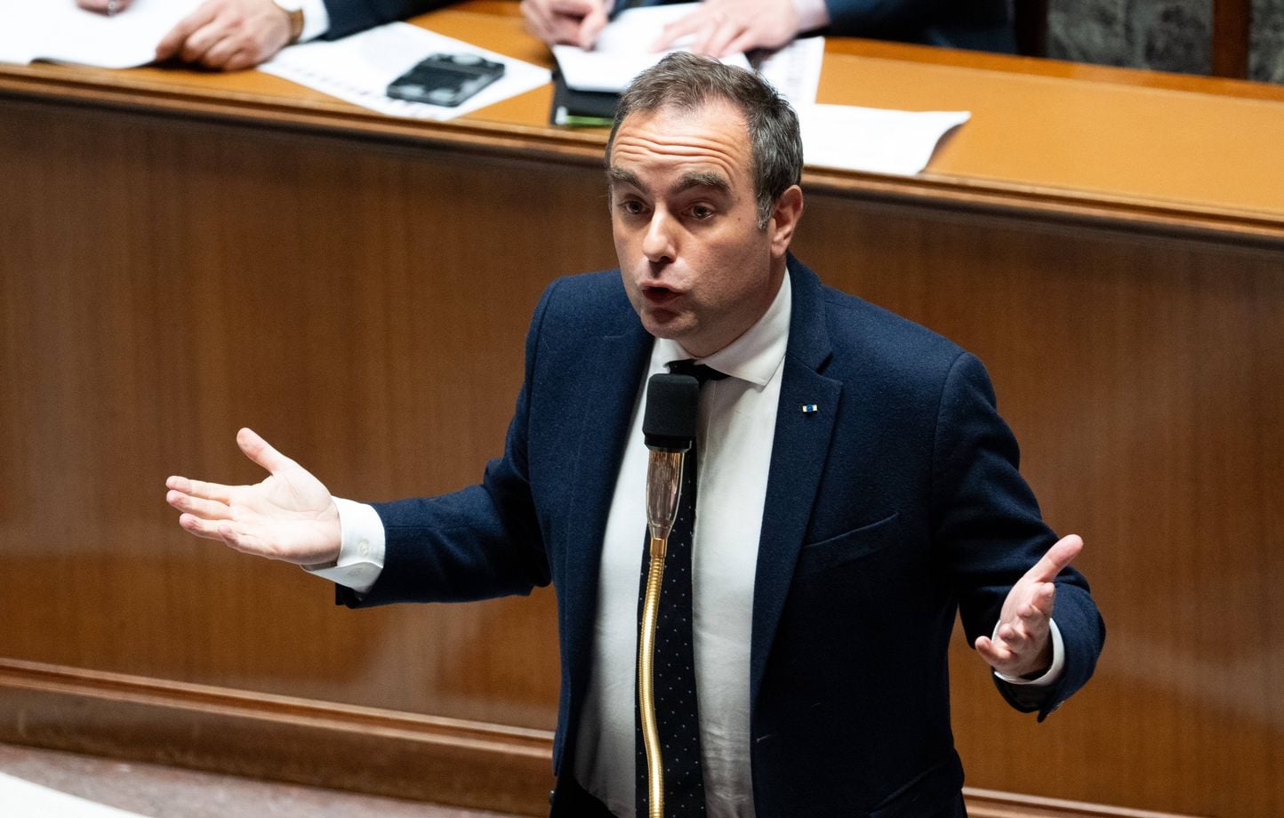 “Esto durará”, predice Sébastien Lecornu que prepara un “nuevo paquete” de ayudas “Esto durará”, predice Sébastien Lecornu que prepara un “nuevo paquete” de ayudas
